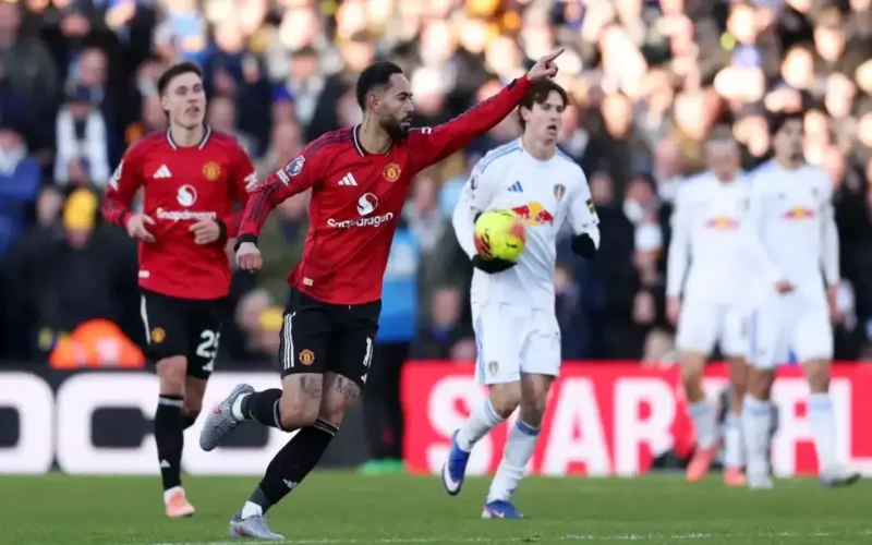 صافرة النهاية.. مانشستر يونايتد يقسم النقاط مع ليدز يونايتد